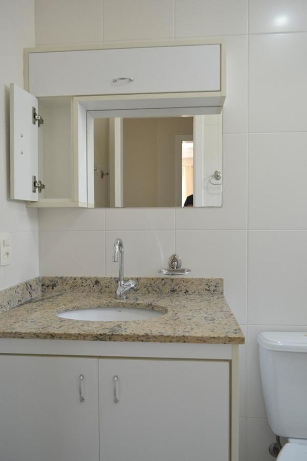 Aluga-Se Apto 2 Quartos, Sendo 1 Suite, 3 Ar Cond. Mobilia Completa - Praia Grande Ubatuba/Sp Zewnętrze zdjęcie