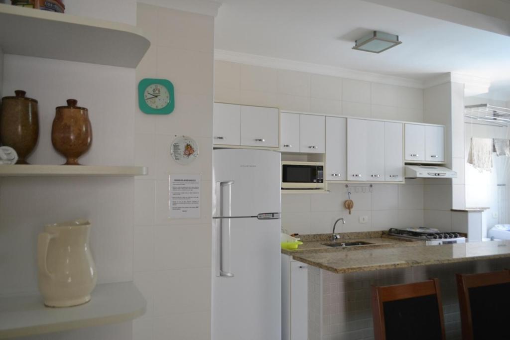 Aluga-Se Apto 2 Quartos, Sendo 1 Suite, 3 Ar Cond. Mobilia Completa - Praia Grande Ubatuba/Sp Zewnętrze zdjęcie