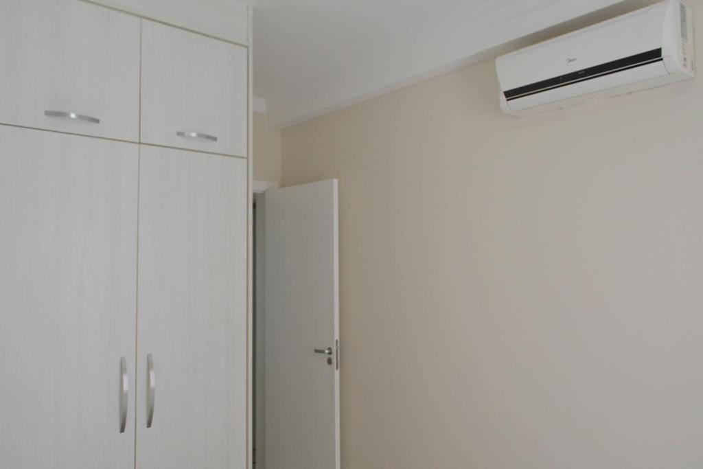 Aluga-Se Apto 2 Quartos, Sendo 1 Suite, 3 Ar Cond. Mobilia Completa - Praia Grande Ubatuba/Sp Zewnętrze zdjęcie
